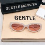 Ruvy Van – Sunglasses from 2025 Collection - Image 19